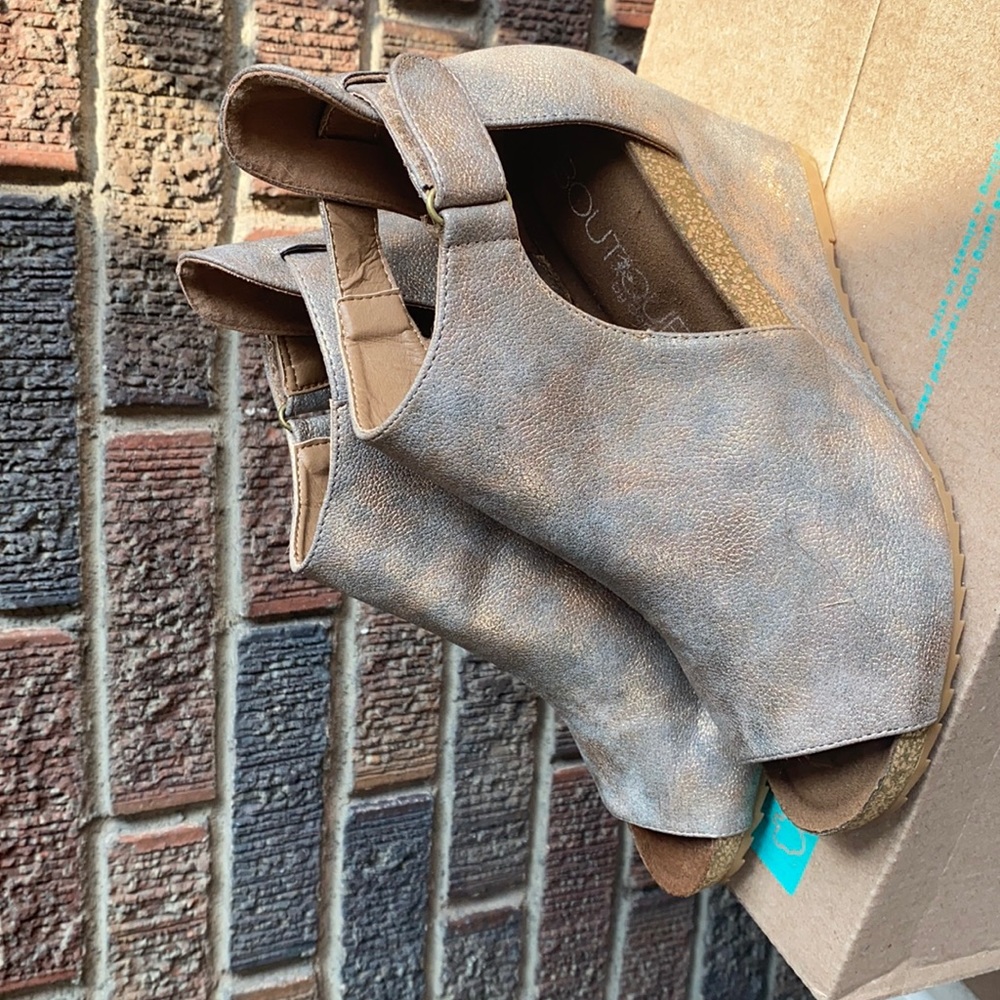 Corky’s peep toe booties